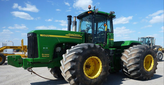 Скрепер John Deere