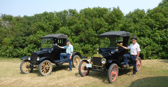 ewert brothers prepare to sell classic automobile collection